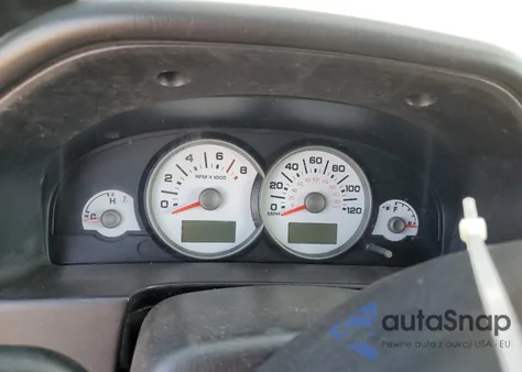 2005 Ford Escape Limited from USA, damaged, VIN 1FMCU04195KC43088